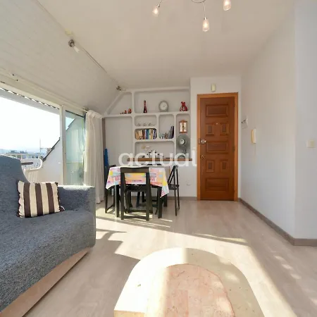 Atico C/ Iglesia Apartment