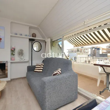 Atico C/ Iglesia Apartment