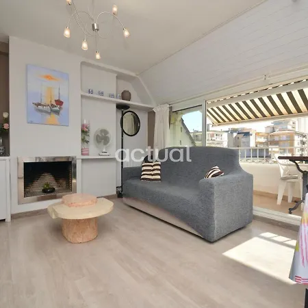 Atico C/ Iglesia بلاتجا ذارو